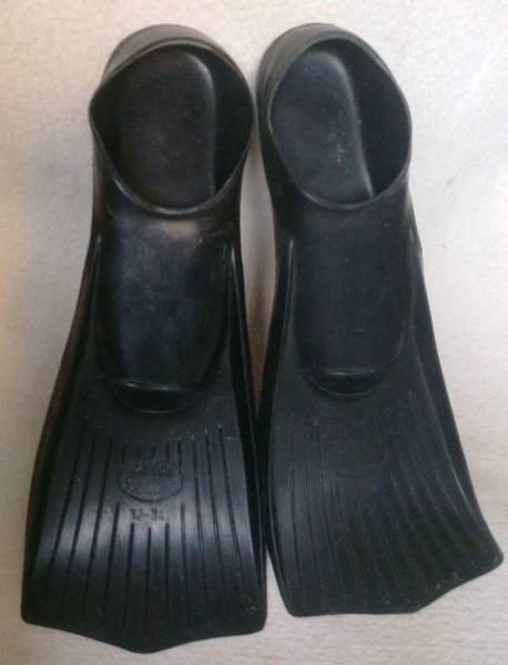 Labe pt. inot (scufundari, snorkeling), nefolosite, masura 32-34 (unisex)