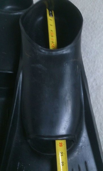 Labe pt. inot (scufundari, snorkeling), nefolosite, masura 32-34 (unisex)